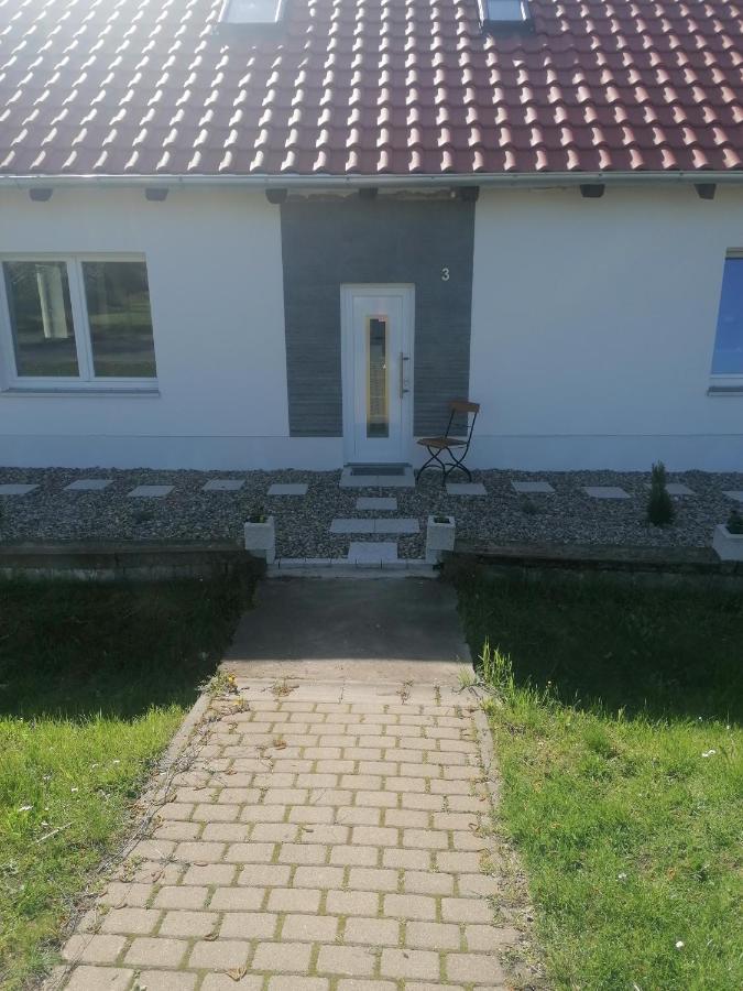 Ferienwohnung IV Sarrebriese Wanzleben-Borde Exterior photo