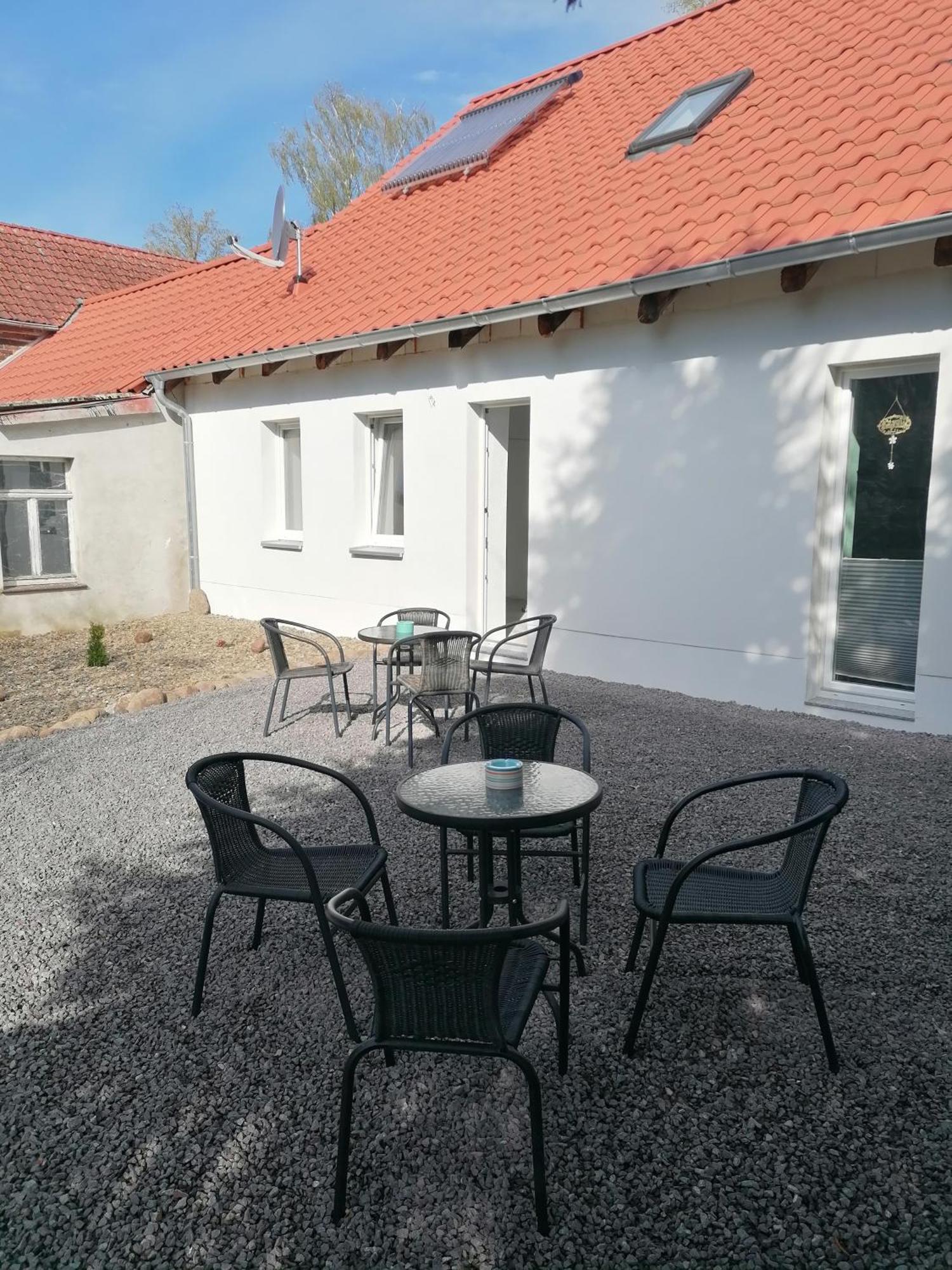 Ferienwohnung IV Sarrebriese Wanzleben-Borde Exterior photo